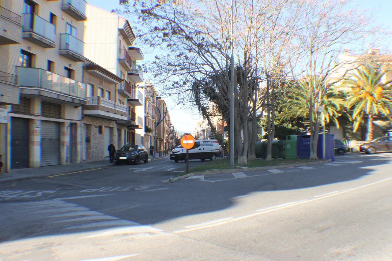 Apartamento Agi Rosas Centro Exterior foto
